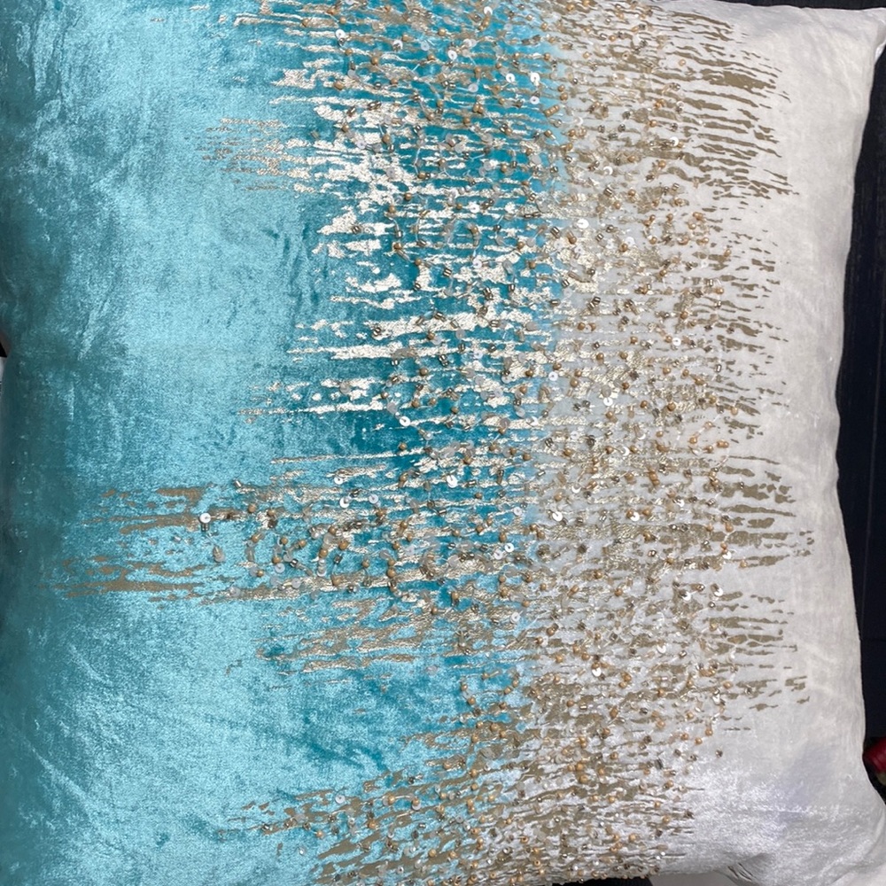 Z gallerie aqua/gold/off white throw pillow 22’ one pillow NWT